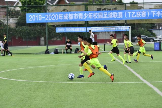 中国男篮热身赛战胜塞尔维亚劲旅 王俊杰砍下全场最高分